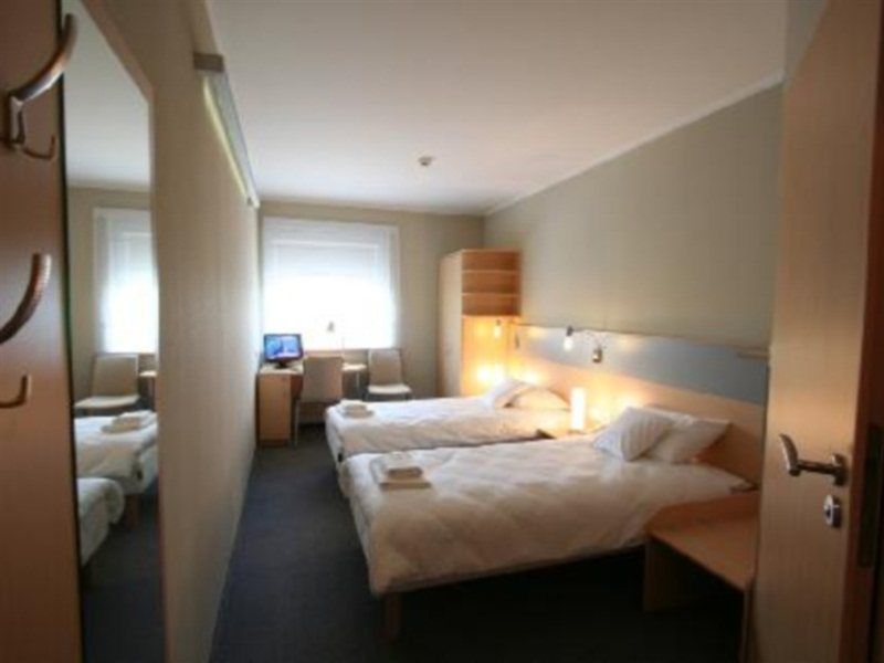 Hotel Economy Silesian 2*